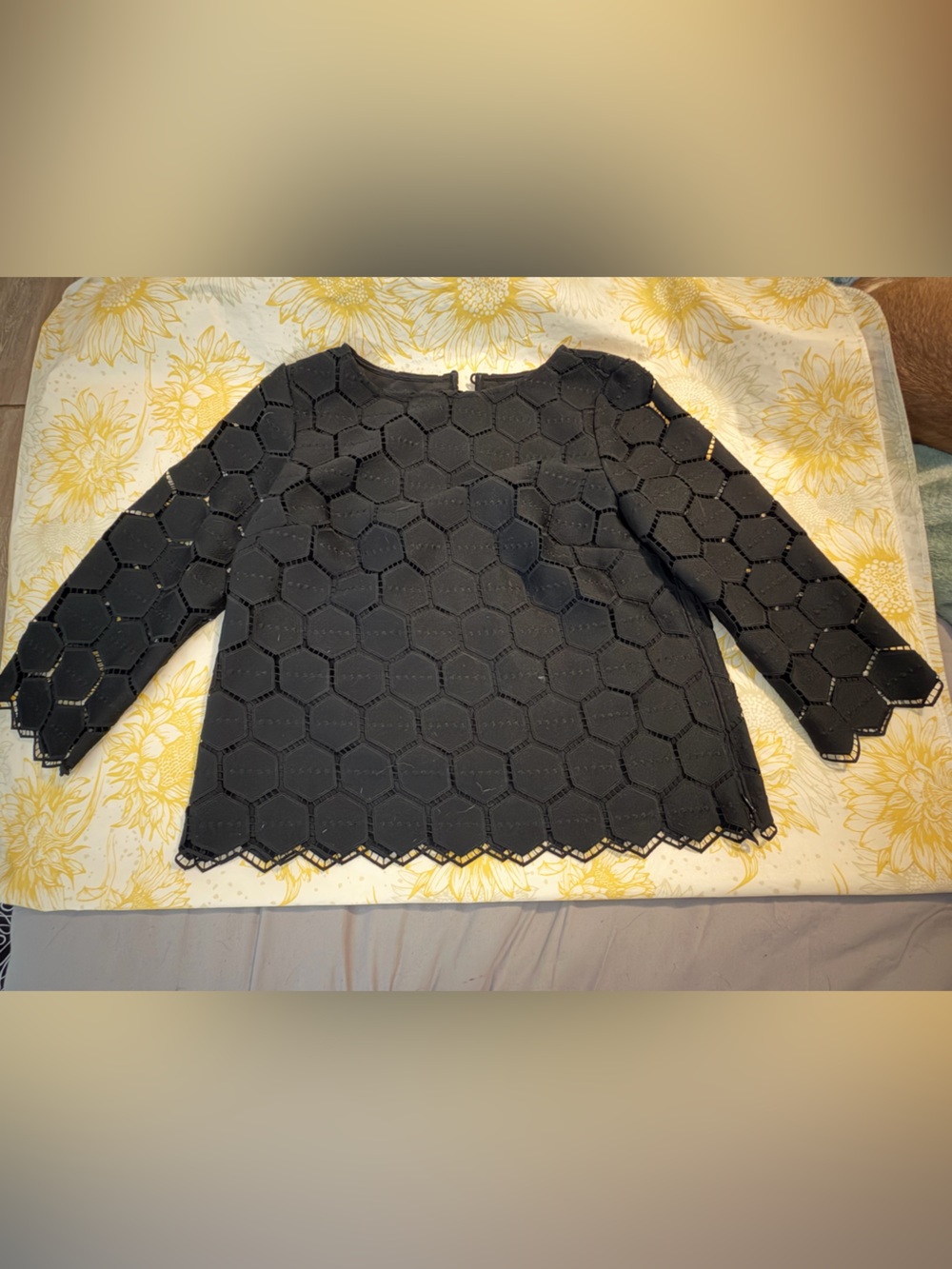 RSVP by Talbots black Hexagon honeycomb Lace blouse